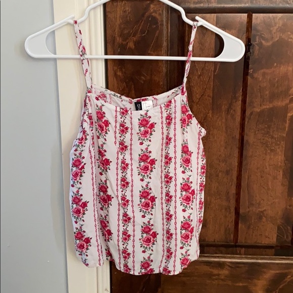 H&M Shirt - Picture 1 of 3